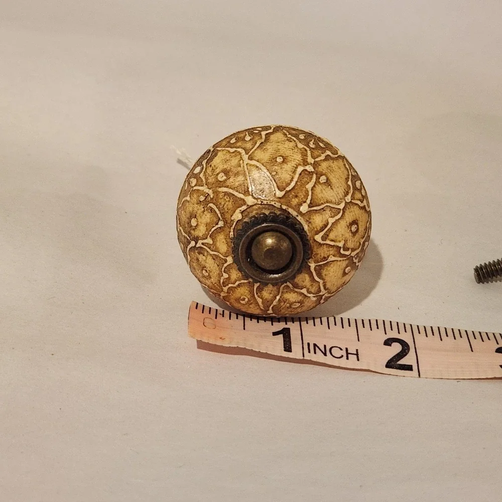 ANTIQUE DRAWER PULL CABINET KNOBS DISTRESSED FLORAL PAISLEY